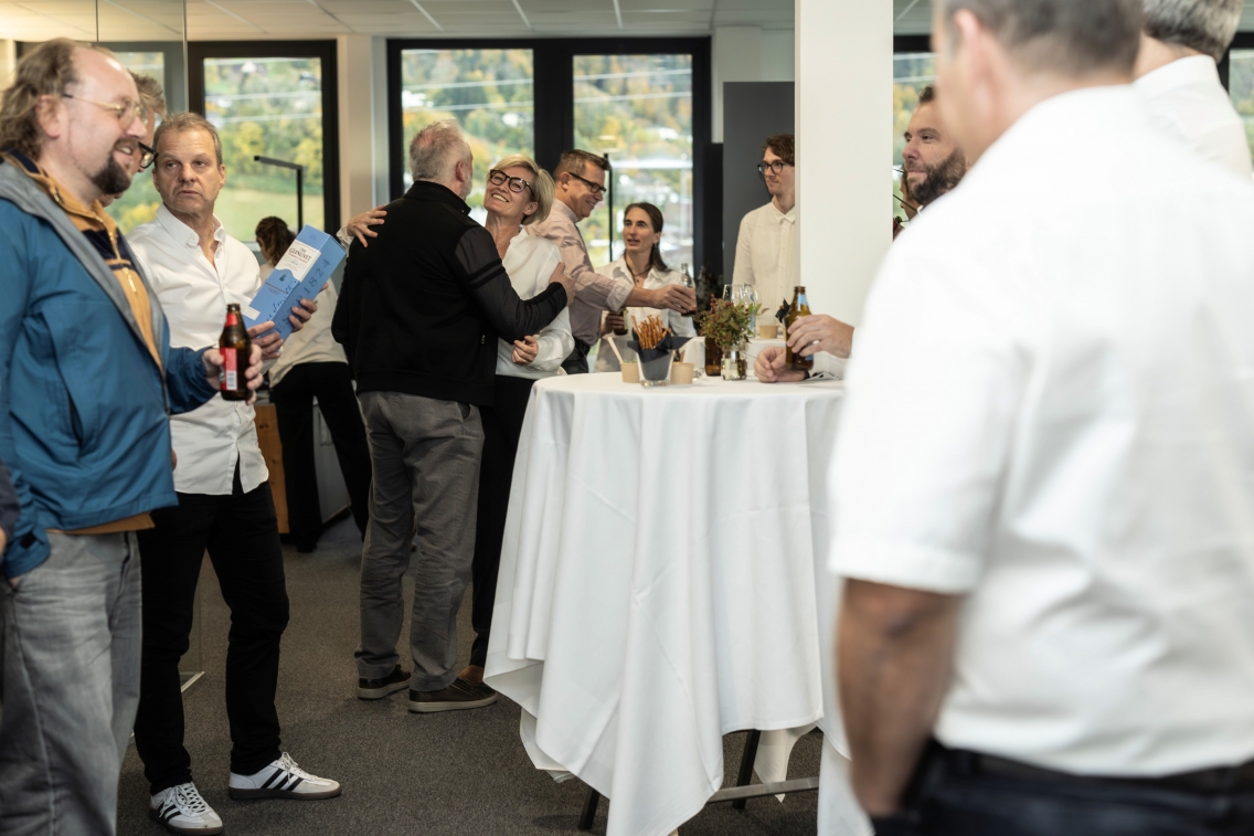 Ein gelungener Abend zur Büroeröffnung
